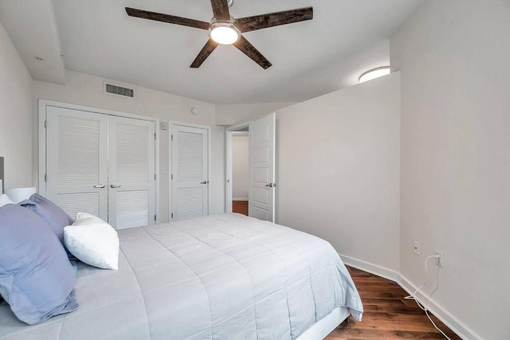 Luxury Apt 3 Mins To Dt Tampa -Pool-Gym-Balcony Exterior foto